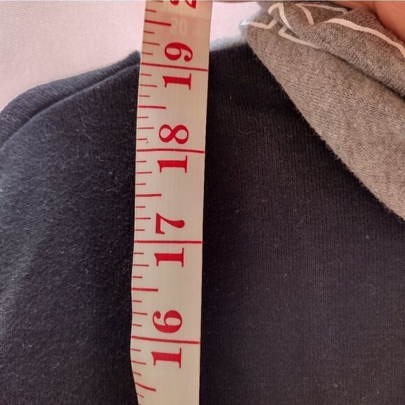 Pink hoodie  - Picture 6 of 6